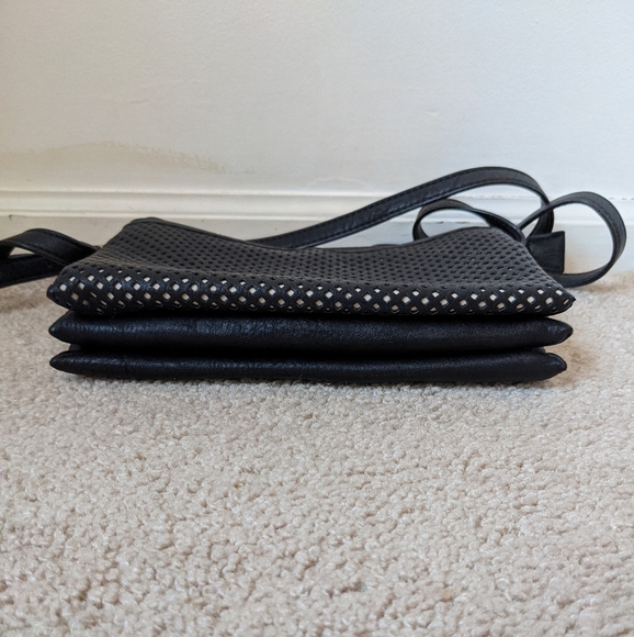 Steve Madden Paityn Faux Leather Crossbody Bag-EUC - Picture 6 of 16